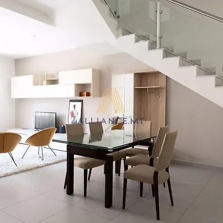 Luxury In Prime Location Apartment Saint Julian's