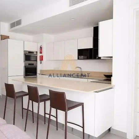 Luxury In Prime Location Saint Julian's