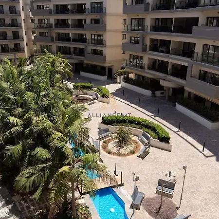 Apartment Luxury In Prime Location Saint Julian's